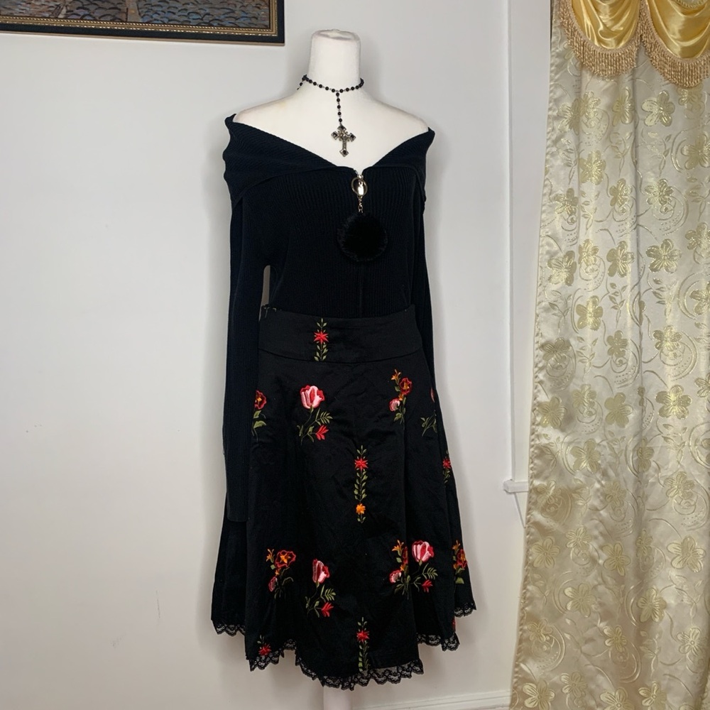 embroidered midi skirt with black lace hemline